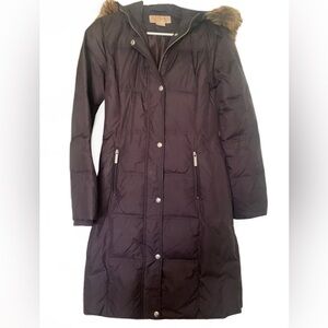 Micheal Kors  Long puffer